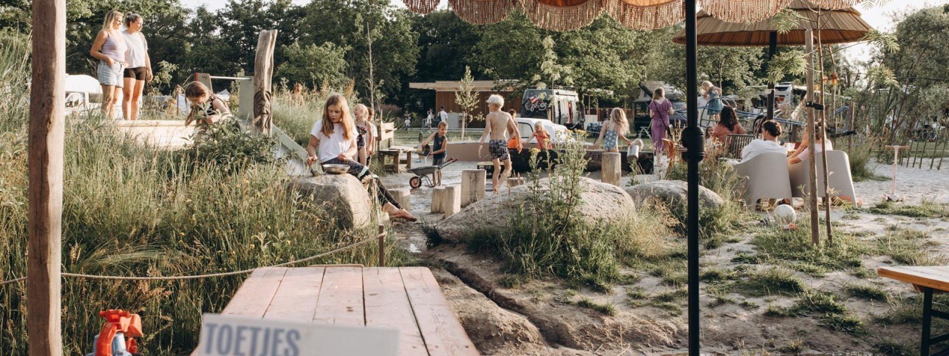 6b780dc1 2c93 4178 b727 6e3ad6d45690